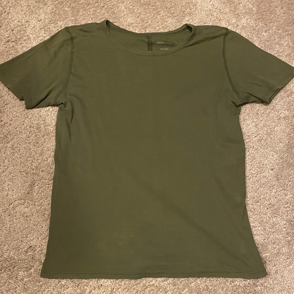 Everlane lightweight baby tee Sz Med